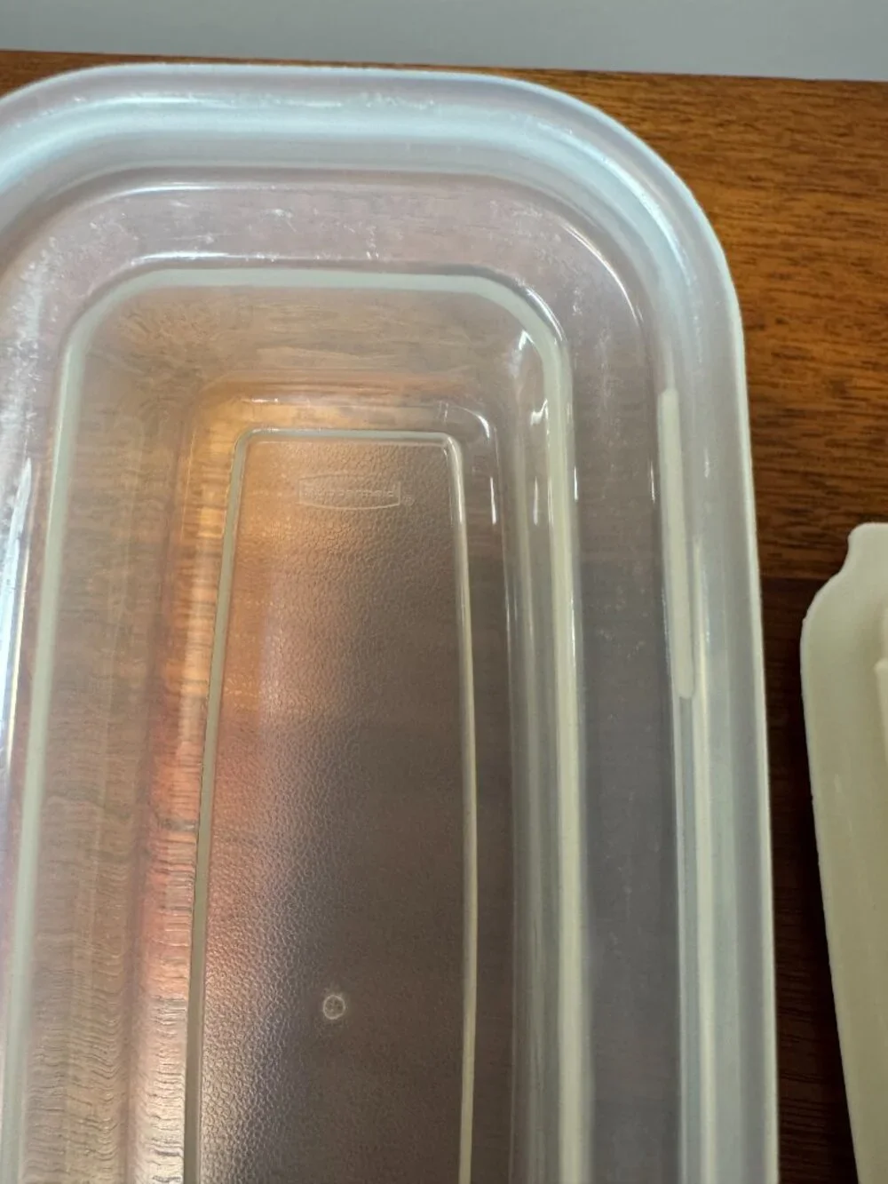 Rubbermaid Servin' Saver Butter Dish Keeper Storage Container - Almond Base